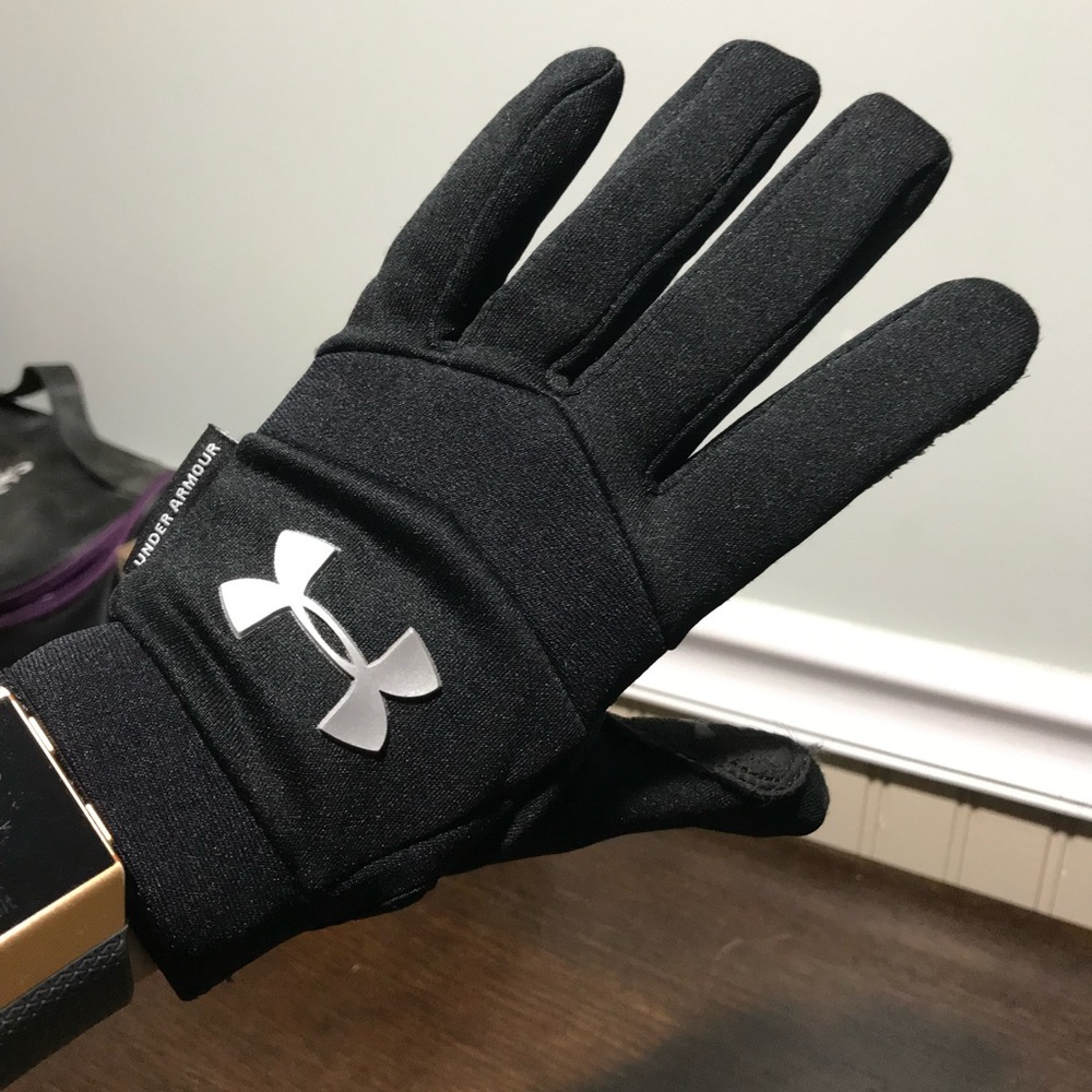 Under Armour Gloves